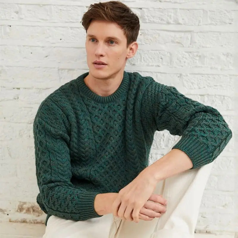 A823303 Aran Fisherman Merino Wool Crew Neck Sweater Lifestyle Creative Irish Gifts