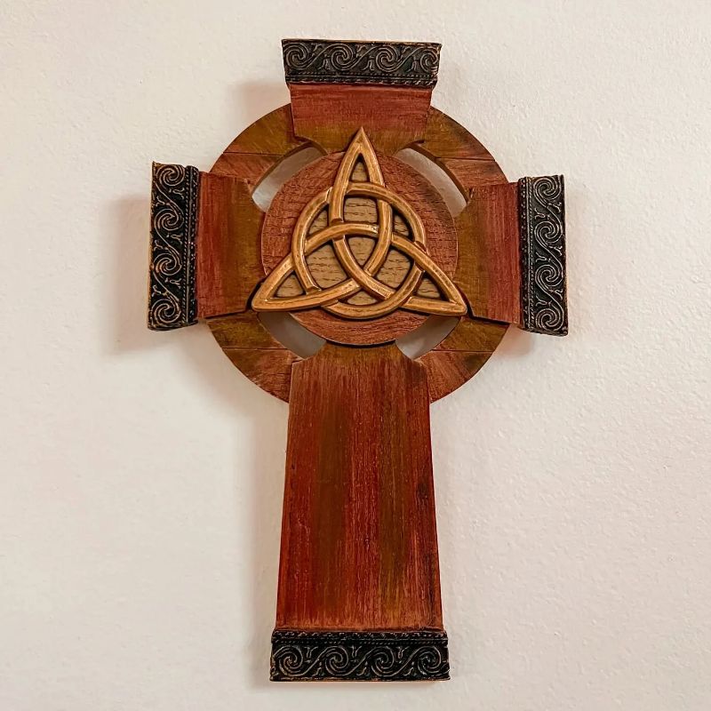 Celtic Cross Shaped Wall Decor with Knotwork Creative Irish Gifts