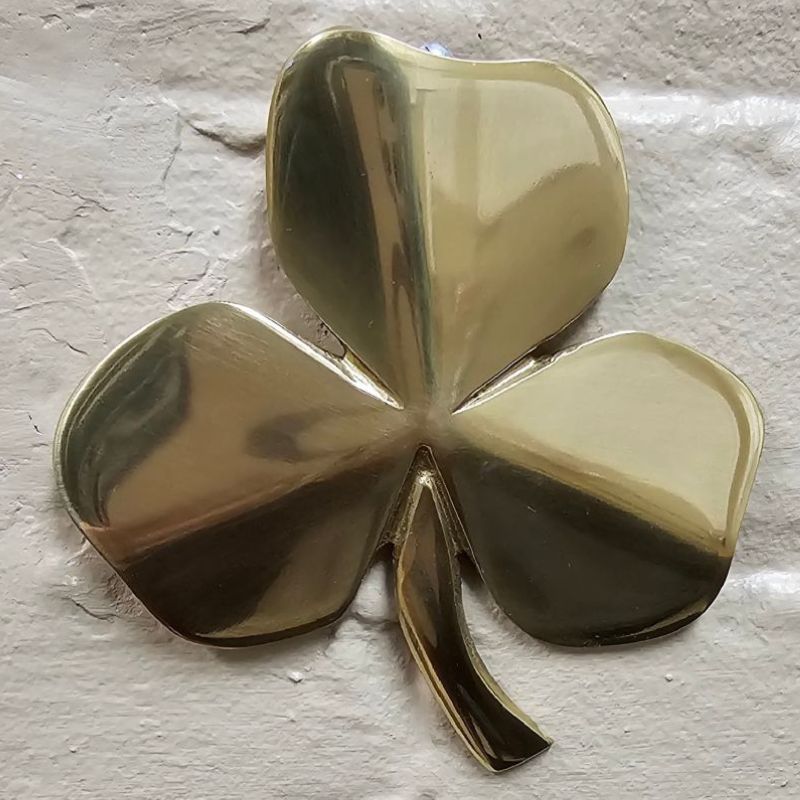 Irish Shamrock Shaped Wall Decor with Blessing Family Blessing Creative Irish Gift