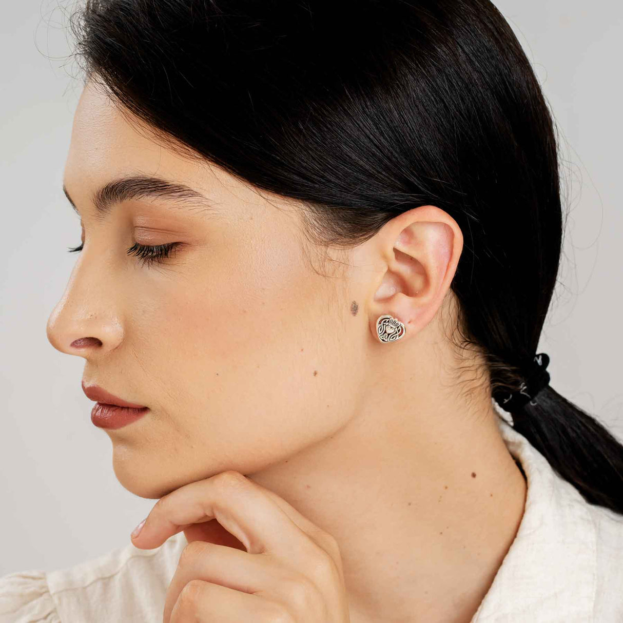 Celtic Claddagh Heart Post Earrings - Creative Irish Gifts