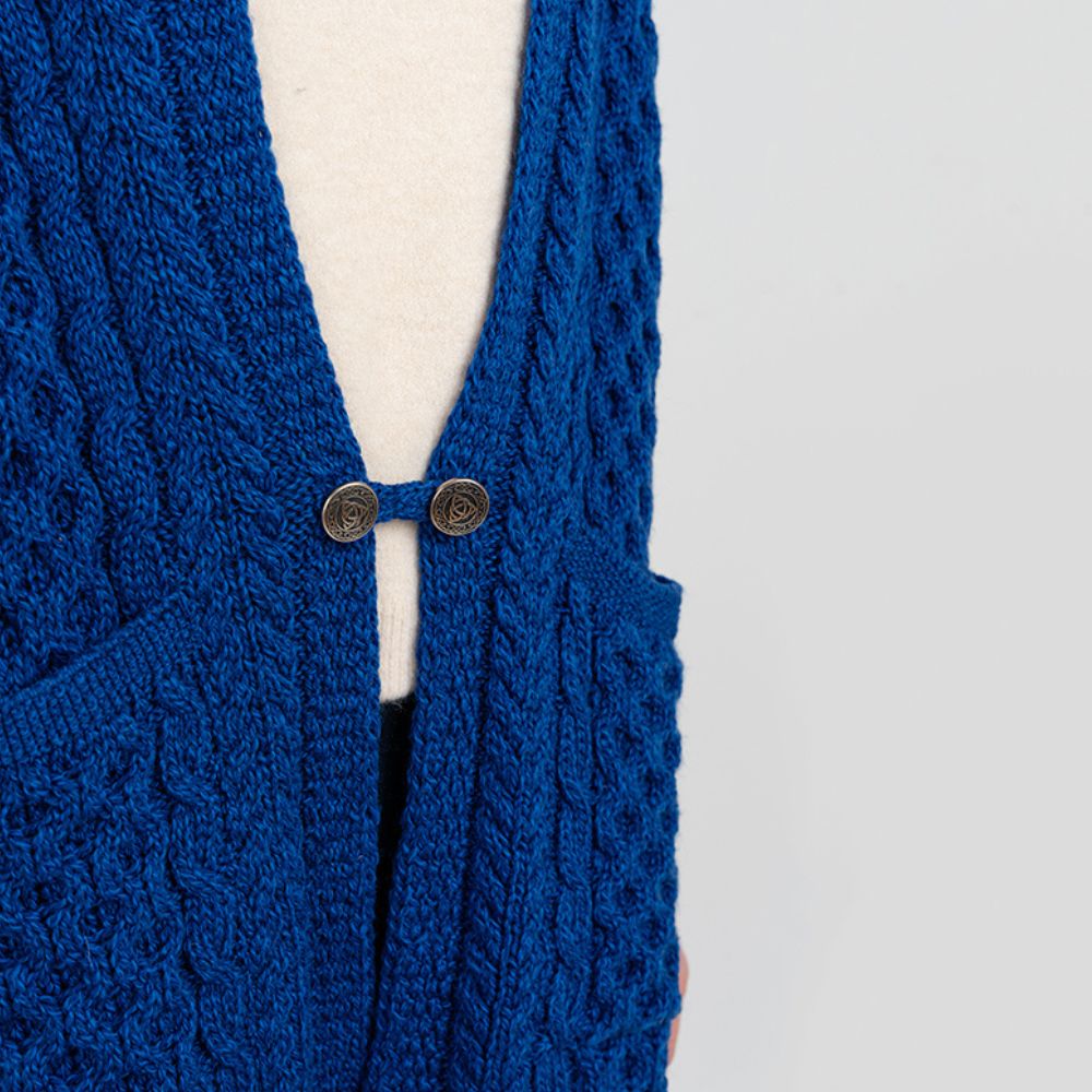 Merino Wool Aran Shawl with Pockets
