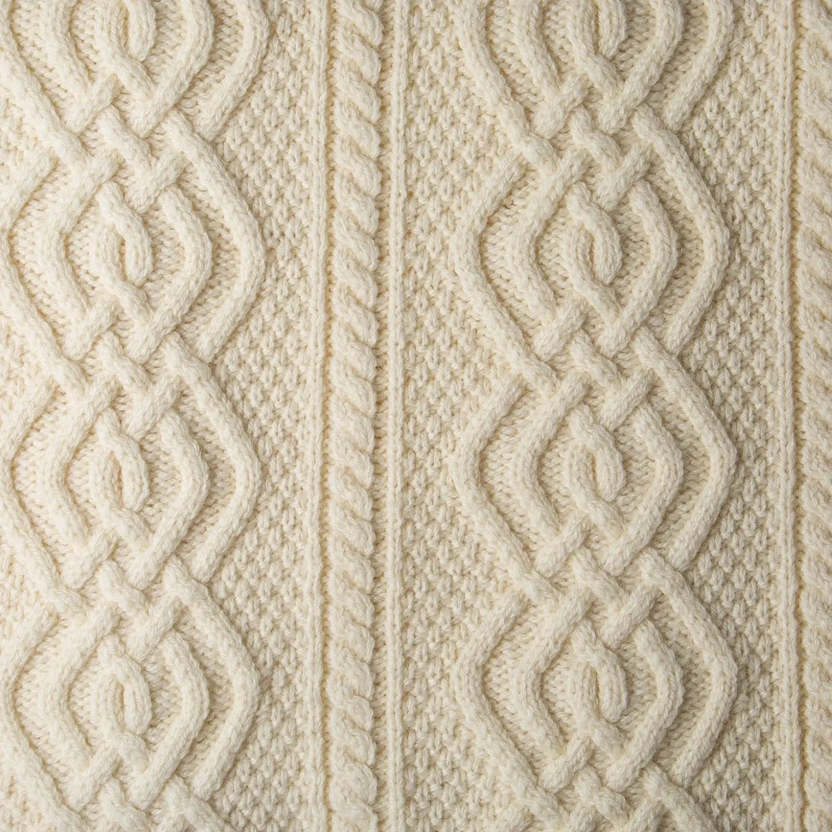 MT100-100-OS Merino Wool Aran Throw Blanket- Cream Close Up Creative Irish Gifts