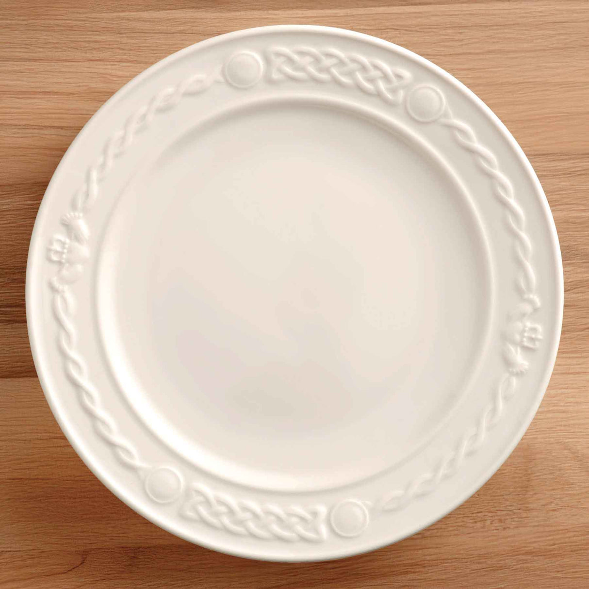 Belleek Claddagh Dinner Plate - Creative Irish Gifts