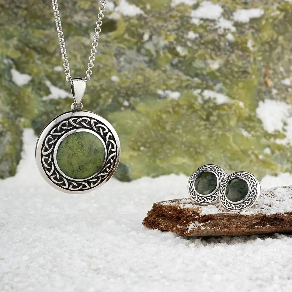 S46133 Connemara Marble Celtic Knot Necklace Creative Irish Gifts