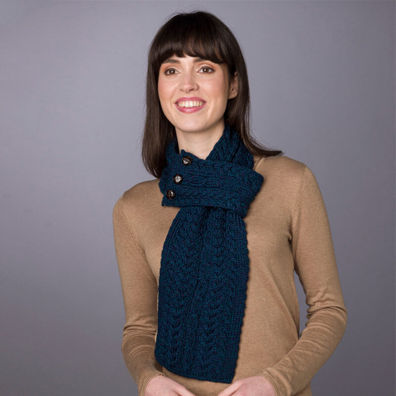 Merino Wool Aran Cable Knit Loop Scarf