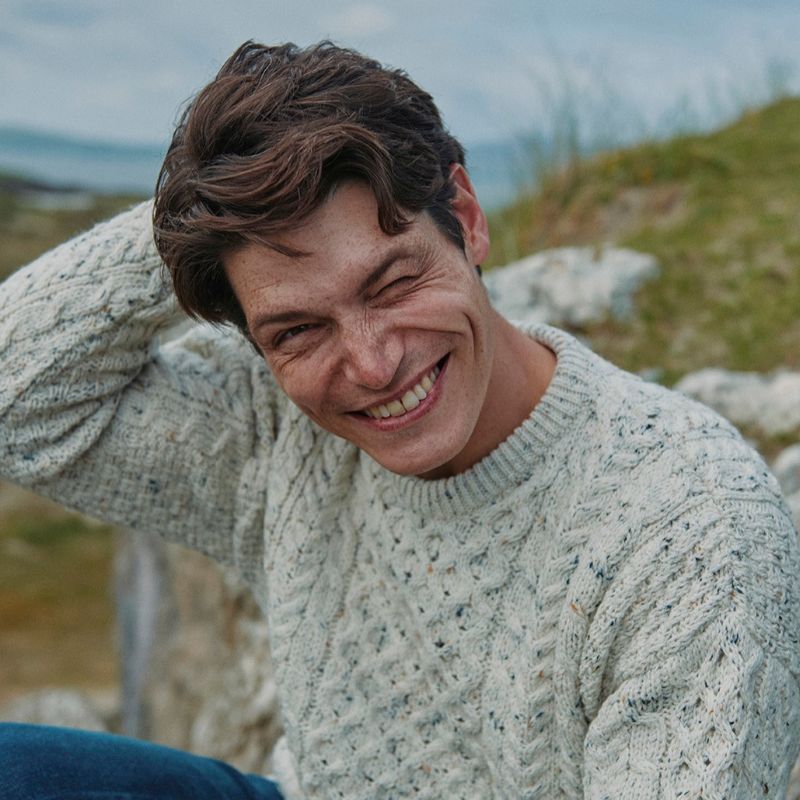 A823 Classic Aran Merino Wool Crew Neck Sweater Creative Irish Gifts
