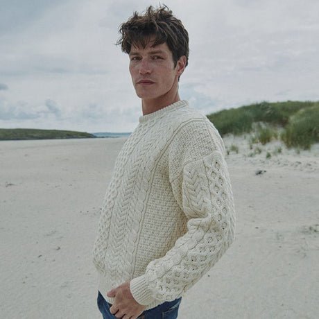 A823 Aran Fisherman Merino Wool Crew Neck Sweater White Creative Irish Gift.