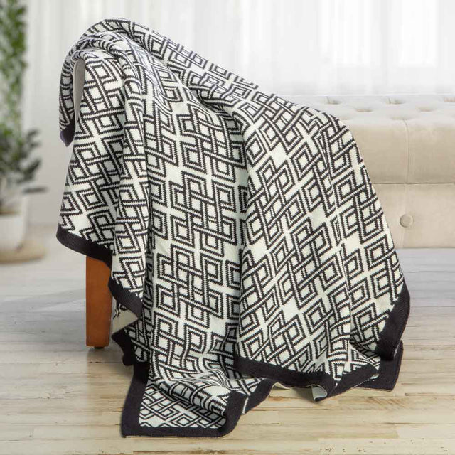 AWT318-304-OS Celtic Heritage Wool Throw Blanket Navy Creative Irish Gifts