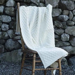 Worsted Wool Aran Knitted Throw White  Lifestyle Creative Irish Gifts