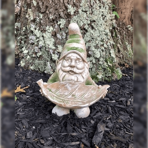 BOE230 Irish Leprechaun Birdfeeder Garden Decoration Creative Irish Gifts
