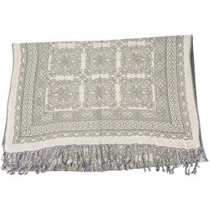 CA543 Celtic Knot Scarf with Fringe Details Creative Irish gift.com