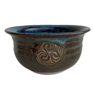 CDR-D12 Irish Handmade Stoneware Cereal Bowl with Triskelion Creative Irish Gifts 
