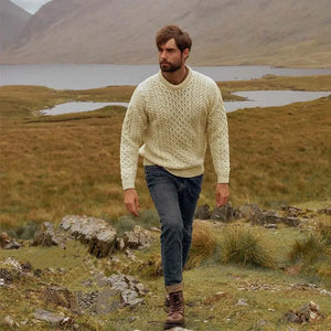 CN025-SWT-SM Traditional Wool Crew Neck Aran Sweater Cream Creative Irish gift