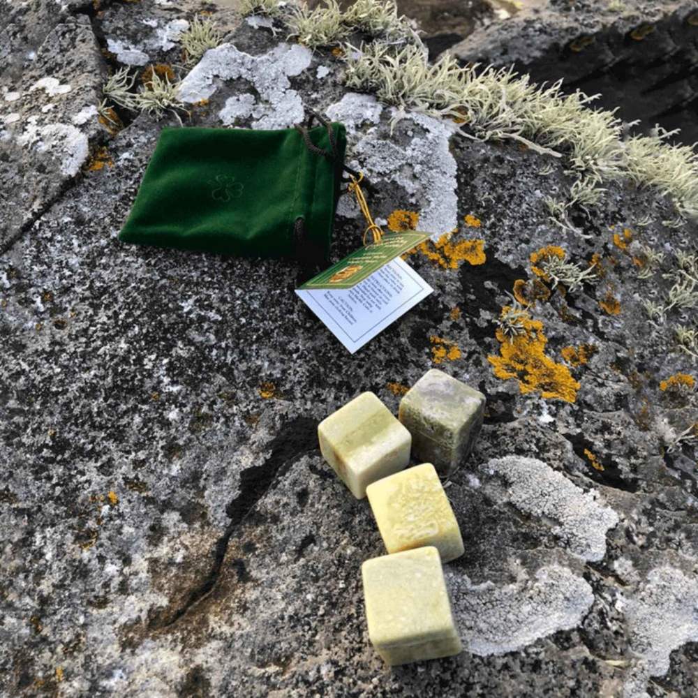 KC904 Genuine Connemara Marble Whiskey Stones, Set of 4 Creative Irish gift