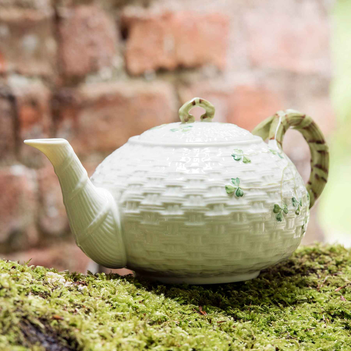 Belleek Basket Weave Shamrock Teapot - Creative Irish Gifts