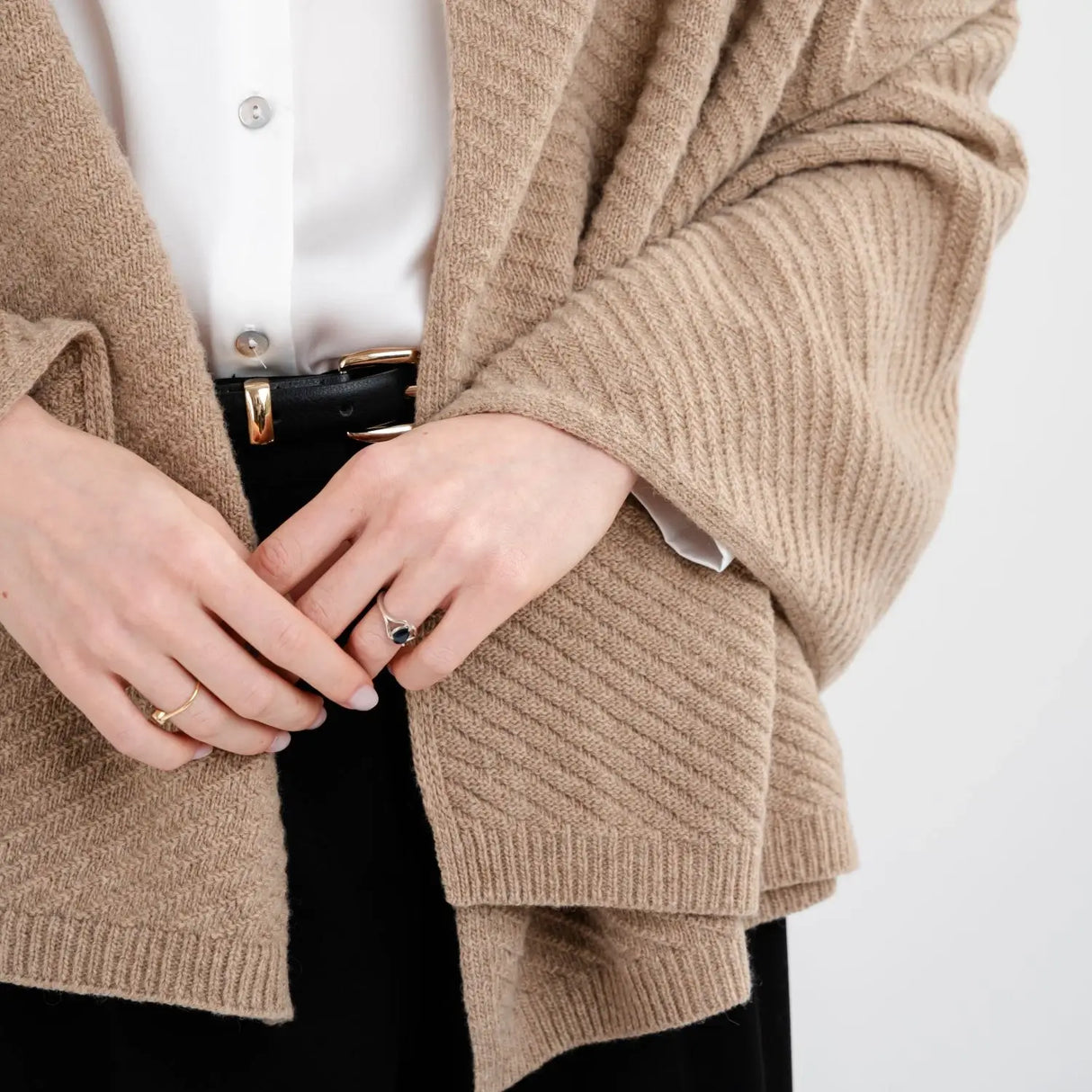 LLS109-906-OS Lambswool Shawl- Brown Close Up Creative Irish Gifts

