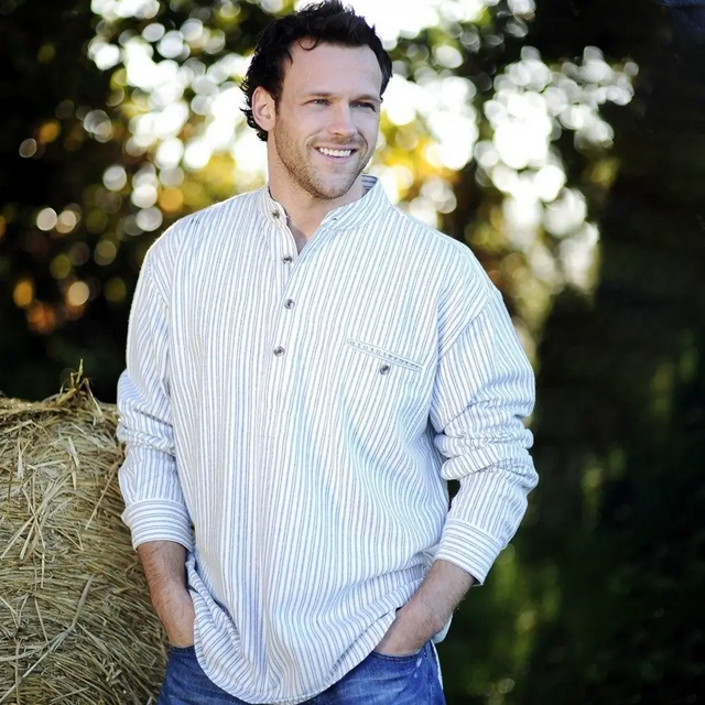 CU027 Men's Traditional Irish Grandfather Shirt Creative Irish gift.