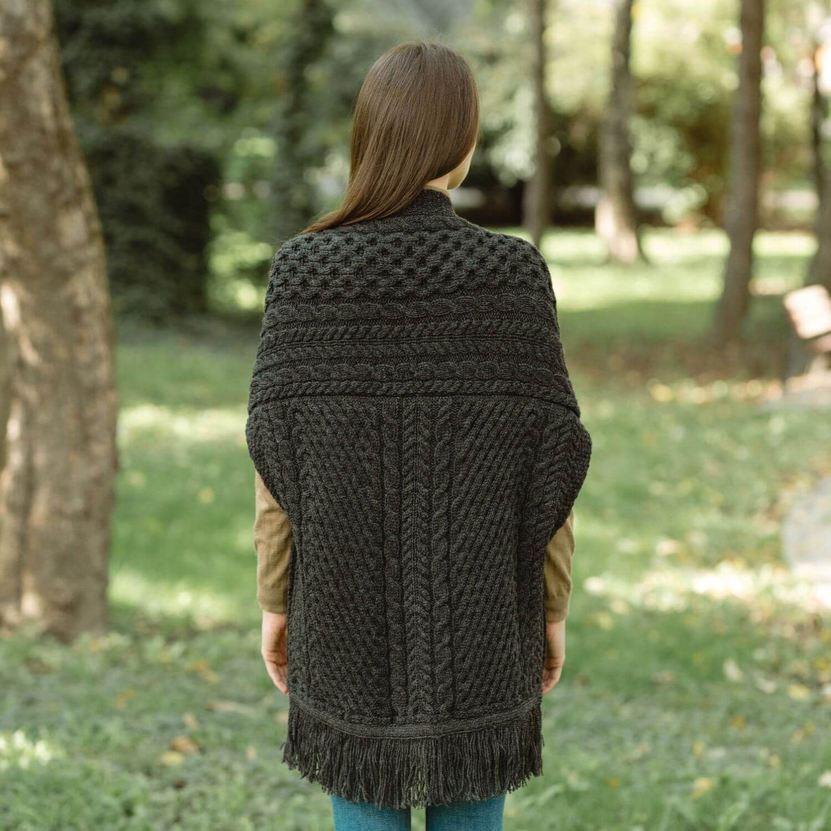 ML104-101-OS Merino Wool Irish Shawl with Pockets, Gray Back Creative Irish gift