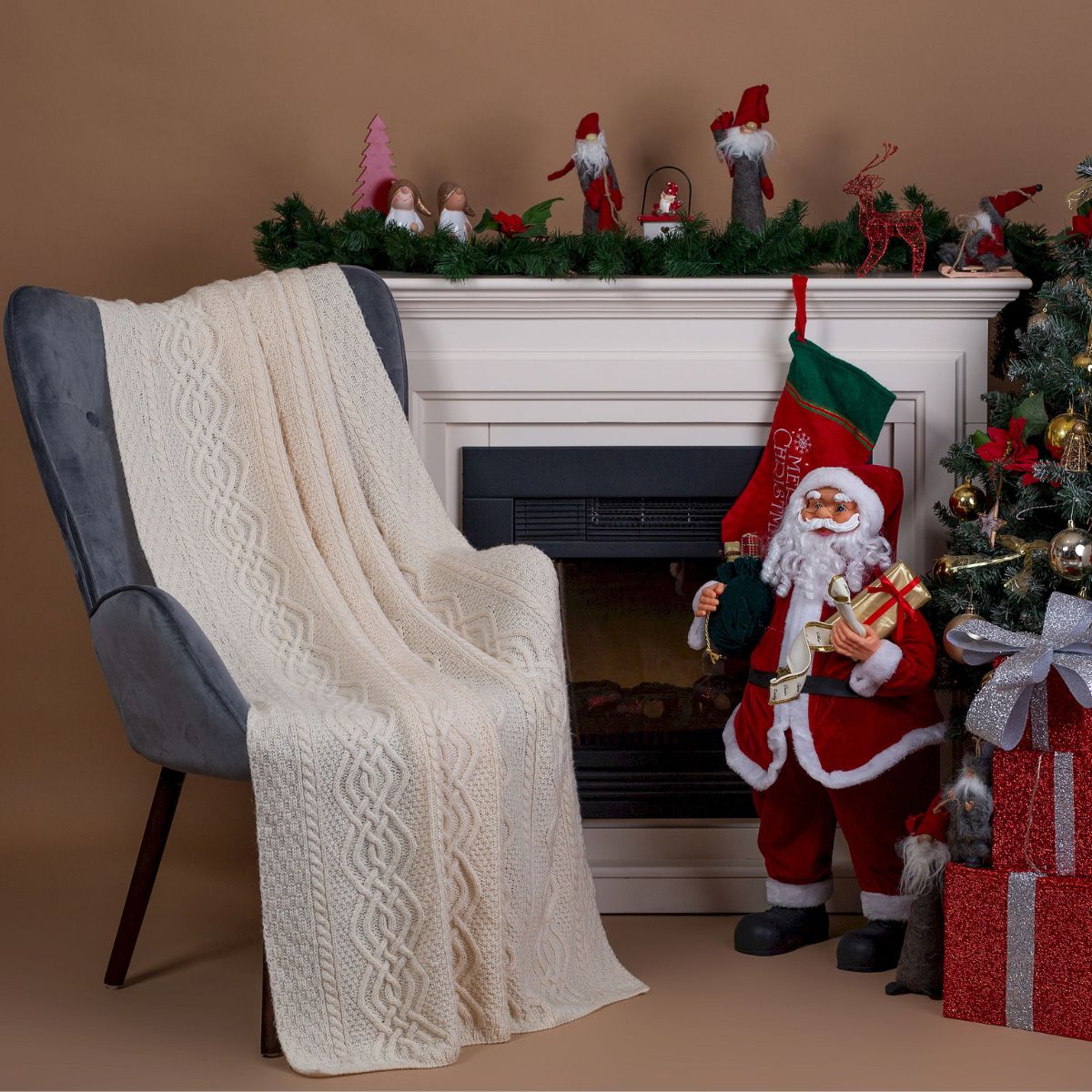 Aran Cable Knit Merino Wool Throw Blanket White Lifestyle Creative Irish Gift