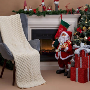 MT123-100-OS Aran Wool Shamrock Throw Blanket Cream Lifestyle Creative Irish Gifts