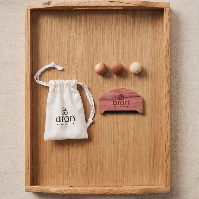 Comb & Cedarwood Scent Balls Wool Care Set Creative Irish Gifts