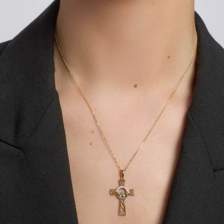S44515 14K Gold Celtic Cross Claddagh Diamond Necklace Creative Irish Gifts
