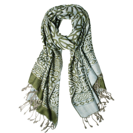 Celtic Knotwork Motif Viscose Scarf, Green-Creative Irish gift